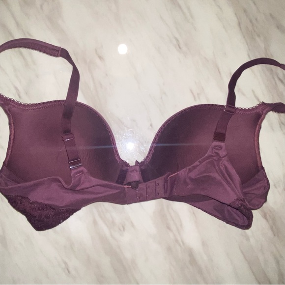 Push up bra with lace detailing - Picture 3 of 4